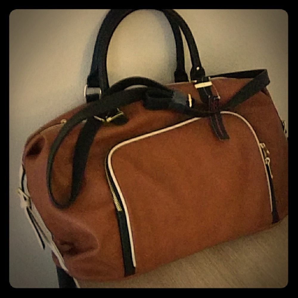 New Unisex Faux Leather Duffel/Tote/Travel Bag